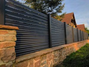 clôtures design et épurée, art et portails